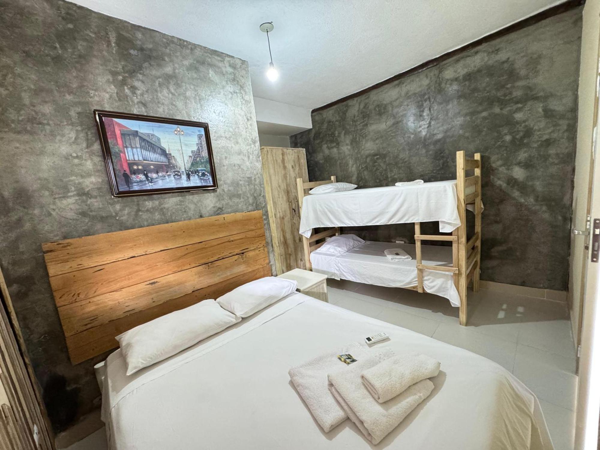 Pousada Casa Guntzel Juquehy - Piscina E Ar Condicionado ジュケイ 部屋 写真