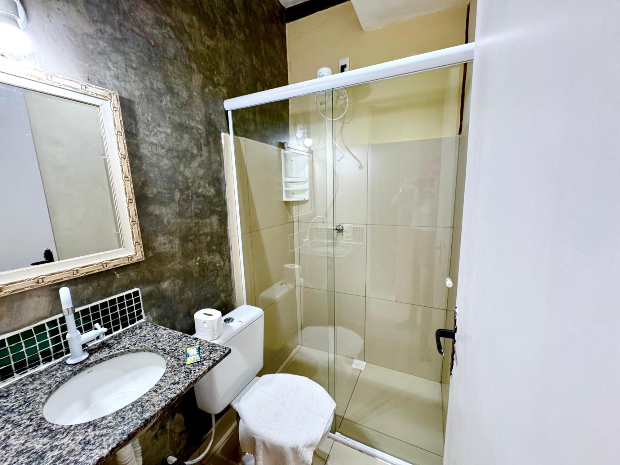 Pousada Casa Guntzel Juquehy - Piscina E Ar Condicionado ジュケイ 部屋 写真