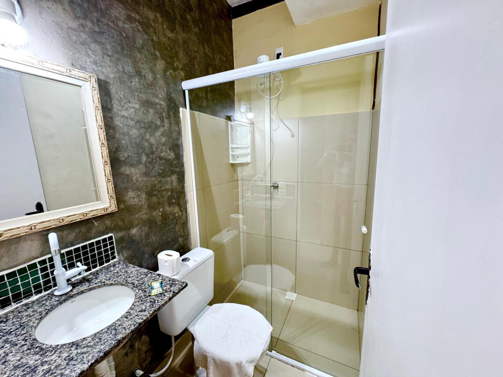 Pousada Casa Guntzel Juquehy - Piscina E Ar Condicionado ジュケイ 部屋 写真